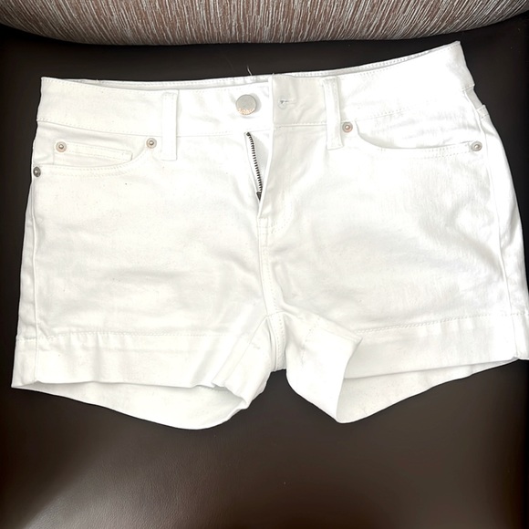 No Boundaries Pants - COPY - NO BOUNDARIES SIZE 11 FIT LIKE A 9 BUT VERY VERY Stretchy